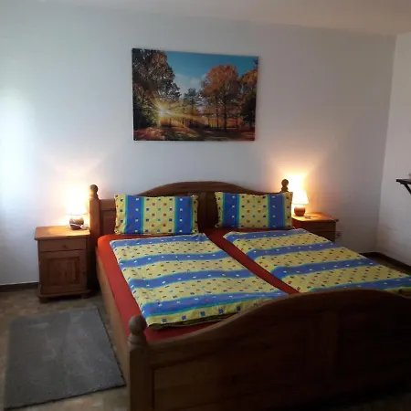 Modern In Sellinghausen With Terrace Apartmán